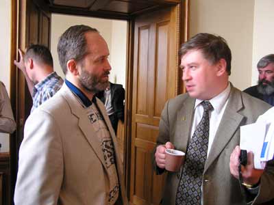 В кулуарах Форума. А.Антонов, А.Воссаевич