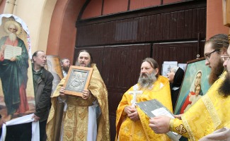 Празднование передачи Леушинскому подворью исторических зданий