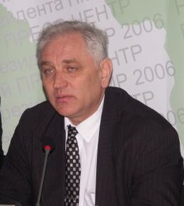 Лидер движения «Равноправие», председатель КРО Молдавии, депутат Кишиневского муниципального совета Валерий Клименко