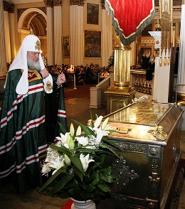 Патриарх Кирилл в Александро-Невской Лавре (фото <a class="ablack" href="http://www.patriarchia.ru/">Патриархия.ru</a>)